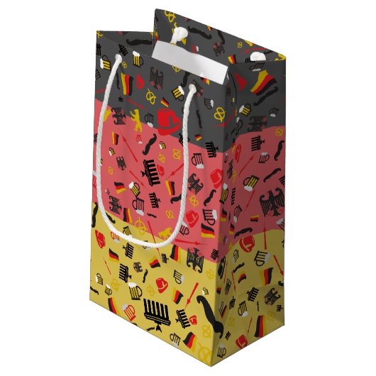 Petit Sac Cadeau Drapeau allemand avec les articles culturels (Dos Angle)