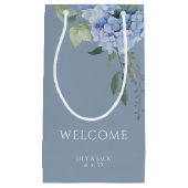 Petit Sac Cadeau Dusty Blue | Chic Floral Blue Hydrangea Mariage (Devant)