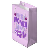 Petit Sac Cadeau Empower Women Empower citation texte pourpre (Devant Angle)