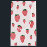 Petit Sac Cadeau Fille fraise fête d'anniversaire<br><div class="desc">Fraise Fille Premier Anniversaire Fête Petit Sac Cadeau. Message-moi pour tous les ajustements nécessaires.</div>