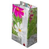 Petit Sac Cadeau Fleurs De Cosmos Anniversaire Dans La clôture (Dos Angle)