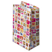 Petit Sac Cadeau fleurs mignonnes, oiseaux, motif de carrés de (Devant Angle)