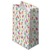 Petit Sac Cadeau Fun Bright Tropical Pineappy motif (Devant Angle)