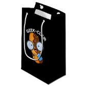 Petit Sac Cadeau Geek-clair Funny Eclair Pun Dark BG (Devant Angle)