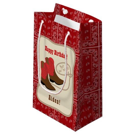 Petit Sac Cadeau Joyeux anniversaire Boots Red Cowboy & Bandana (Devant Angle)
