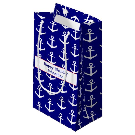 Petit Sac Cadeau Joyeux anniversaire Nautique Rouge Blanc et Ancres (Devant Angle)