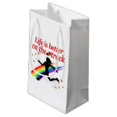 PETIT SAC CADEAU LA VIE EST MEILLEURE SUR LA CONCEPTION DE LA PISTE (Dos Angle)