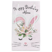 Petit Sac Cadeau Lapin d'anniversaire avec fleurs sur rose (Devant)