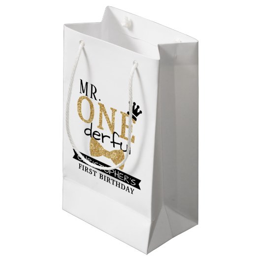 Petit Sac Cadeau M. ONEderful 1st Birthday Party Favor (Devant Angle)