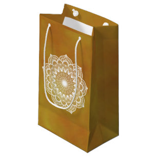 Petit Sac Cadeau Mandala blanc sur fond doré