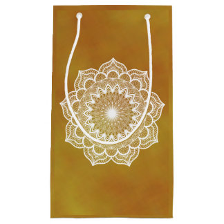 Petit Sac Cadeau Mandala blanc sur fond doré