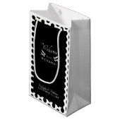 Petit Sac Cadeau Mariage moderne noir & blanc Accueil Favoriser (Devant Angle)