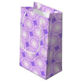 Petit Sac Cadeau Monogramme cercles violets motif (Dos Angle)