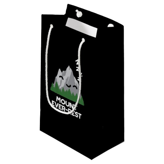 Petit Sac Cadeau Monte Ever-rest Funny Mountain Pun Dark BG (Devant Angle)