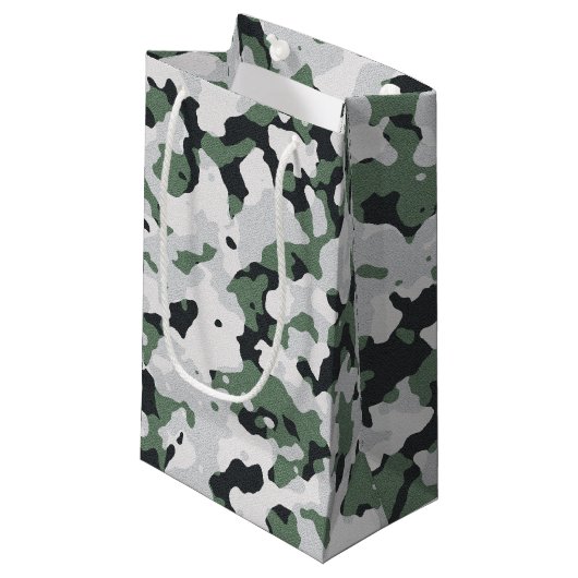 Petit Sac Cadeau Motif de camouflage vert (Devant Angle)