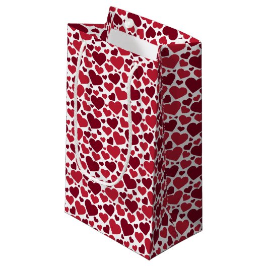 Petit Sac Cadeau Motif de Red Hearts (Devant Angle)