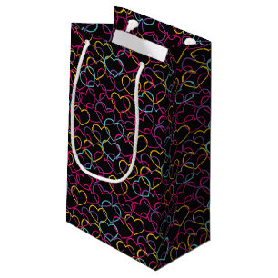 Petit Sac Cadeau Motif de Valentine avec des coeurs de couleur
