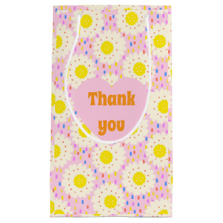 Petit Sac Cadeau Motif floral de marguerite rose rétro des années 7