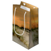 Petit Sac Cadeau Mouettes au lever du soleil (Devant Angle)