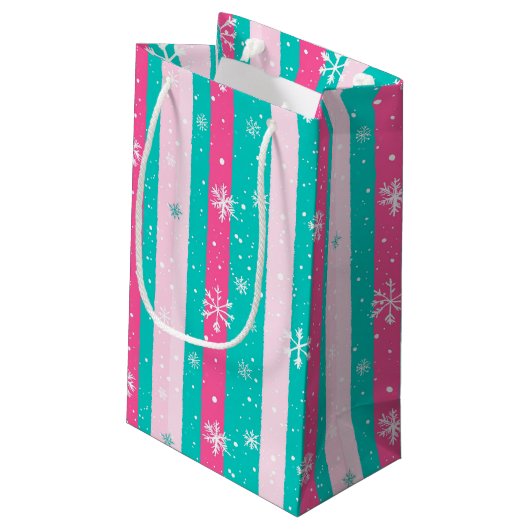 Petit Sac Cadeau Pink and Mint Vertical Striped Snowflake (Dos Angle)