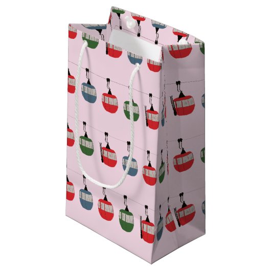 Petit Sac Cadeau Pink Retro Ski Lift Illustration Skier (Devant Angle)