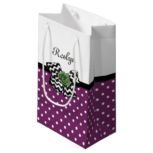 Petit Sac Cadeau Points mignons pourpres Rose vert Chevron Bow avec (Devant Angle)