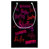 Petit Sac Cadeau Polices Sheffey - rose et rouge (Dos)