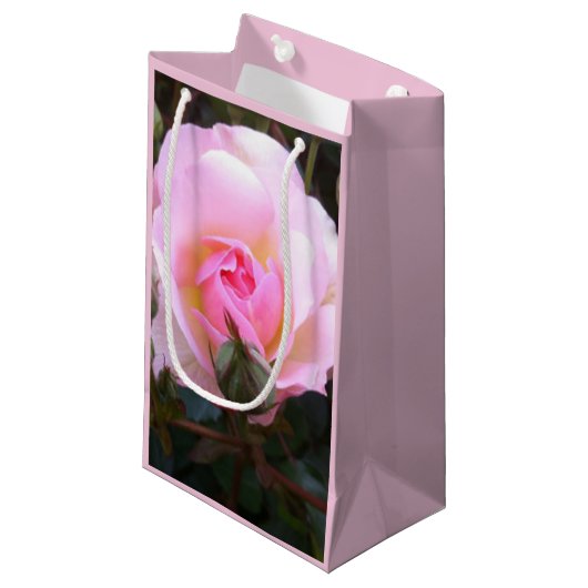 Petit Sac Cadeau Rose rose rose anglaise parfaite (Devant Angle)