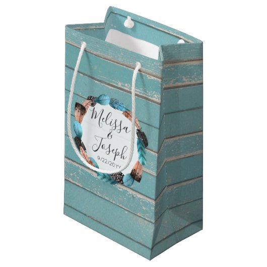 Petit Sac Cadeau Rustique Turquoise Mariage Boho en plume Wreath (Devant Angle)