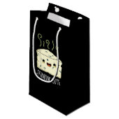 Petit Sac Cadeau Stinkin Cute Funny Cheese Pun Dark BG (Devant Angle)
