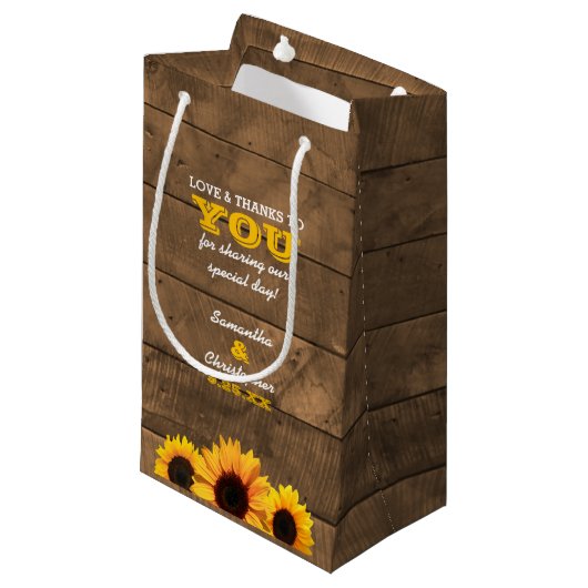 Petit Sac Cadeau Sunflowers & Rustic Wood Mariage invité (Devant Angle)