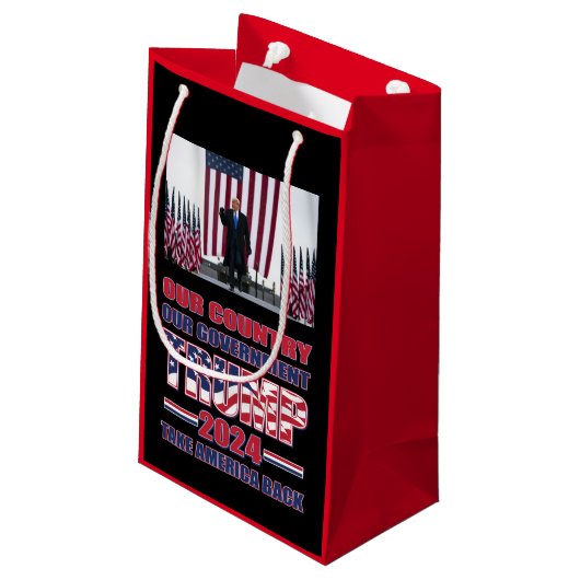 Petit Sac Cadeau Trump Amérique d'abord Trump 2024 (Dos Angle)