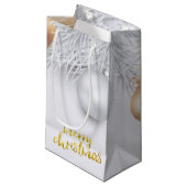 Petit Sac Cadeau Vacances, Boules de Noël, Branches de pins (Devant Angle)