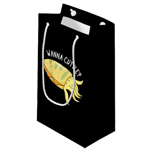 Petit Sac Cadeau Wanna Cuttle Funny Cuttlefish Pun Dark BG (Devant Angle)