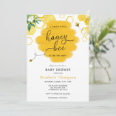 Petite abeille de miel Baby shower Invitation (Debout devant)