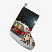 Petite Chaussette De Noël Australian Shepherd Caravan Christmas Adventure (Devant (Accrochage))