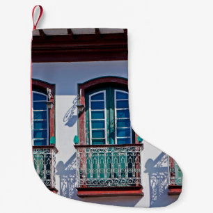 Petite Chaussette De Noël Balcons sur la façade en Diamantina, Minas Gerais,