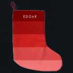 Petite Chaussette De Noël Bandes rouges modernes<br><div class="desc">Obtenez-vous de bons vieux bas de Noël,  mis à jour avec un design moderne!</div>