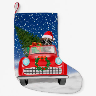 Petite Chaussette De Noël Chien Boxer Conduisant une Voiture dans la Neige N
