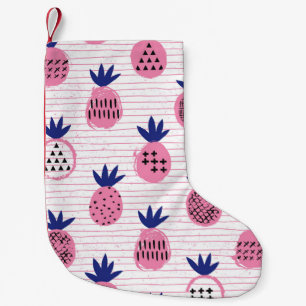 Petite Chaussette De Noël Design enfant ananas, motif vintage.