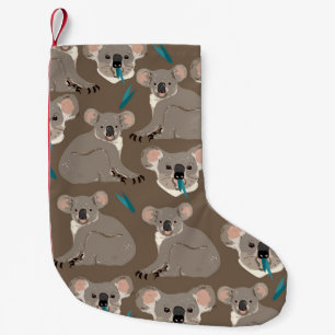 Petite Chaussette De Noël Koala sur arrière - plan brun neutre sans soudure