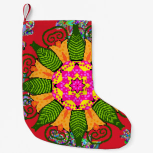 Petite Chaussette De Noël Mandala floral rond de couleur sur un rouge, vert
