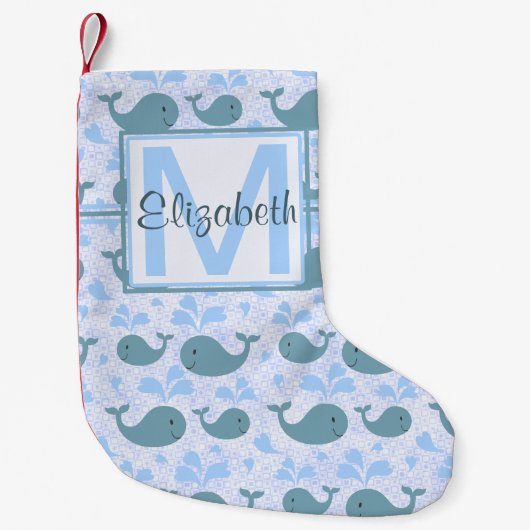 Petite Chaussette De Noël Monogramme mignon de motif de baleines bleues (Devant)