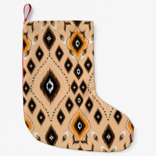 Petite Chaussette De Noël Ornement folklorique géométrique Ikat. Tribal