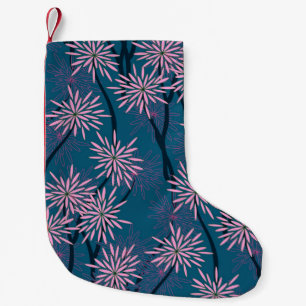 Petite Chaussette De Noël Papier peint floral : bleu marine asiatique, rose.