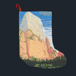 Petite Chaussette De Noël Parc national de Zion<br><div class="desc">Une affiche montre la vue sur une falaise du parc national du Sion. Numériquement restauré et amélioré pour impression.</div>