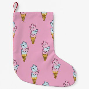 Petite Chaussette De Noël Petits motifs Crème glacée colorée sur l'abstra