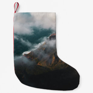 PETITE CHAUSSETTE DE NOËL PHOTOGRAPHIE AÉRIENNE DE LA MONTAGNE COUVERTE DE B