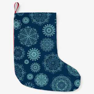 Petite Chaussette De Noël Seamless pattern with laced snowflakespattern,arab