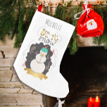 Petite Chaussette De Noël Snowman Stylisé Rétro avec nom<br><div class="desc">Décorez votre cheminée avec ce rétro laissez-lui neiger bonhomme avec des accents d'or stockant.</div>